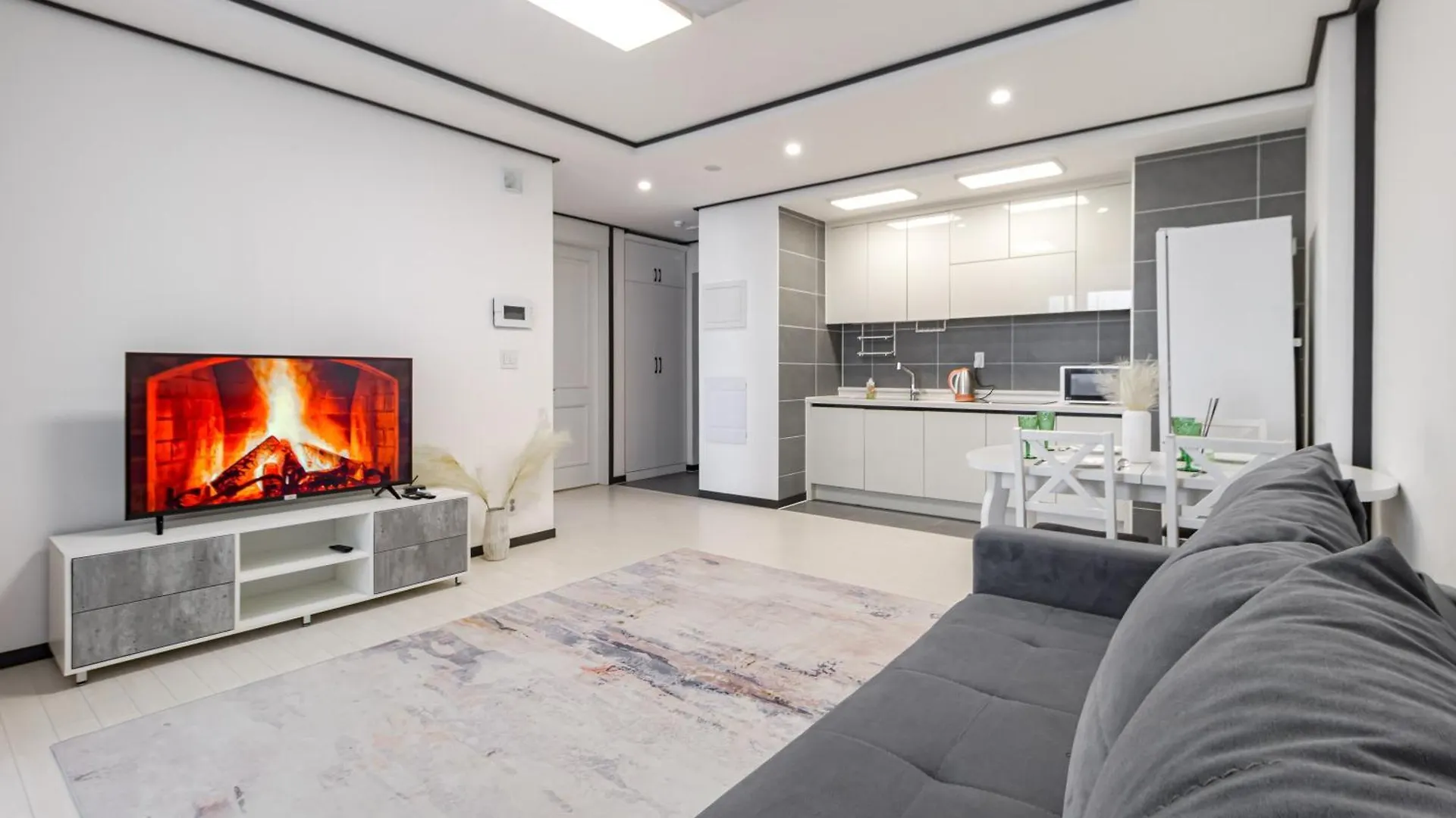Highvill Park 2 Apartment Taldykol